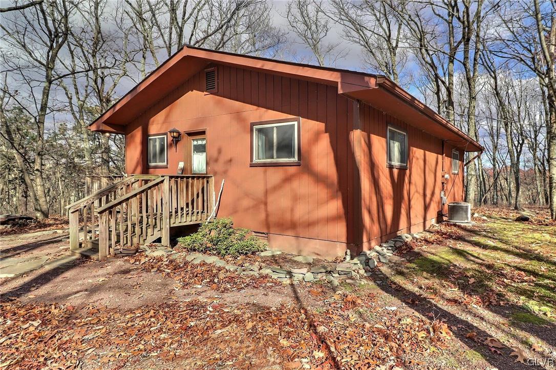 221 Haystack Road Henryville, PA 18332 - Photo 19 of 20