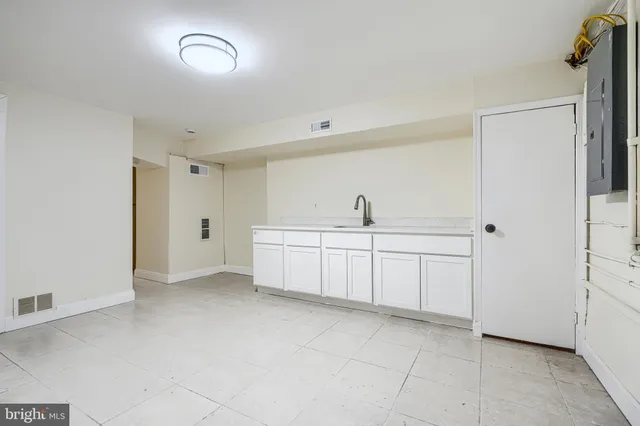 $260,000 | 8049 Lansdale Road, Baltimore, MD 21224