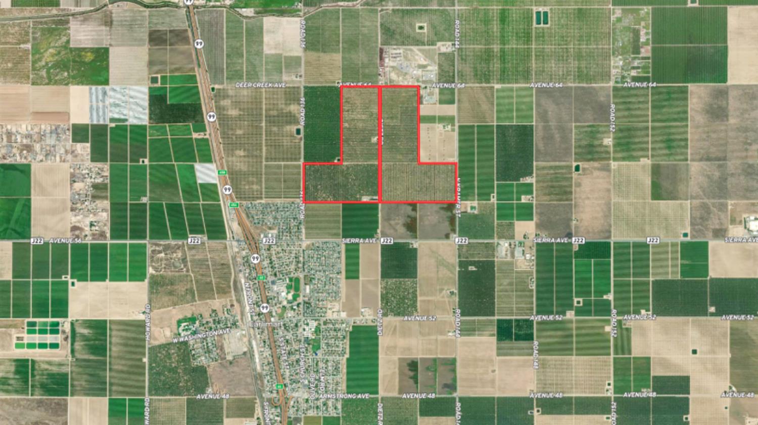 1941 Dietz Road Earlimart, CA 93219 - Photo 18 of 22 a view of a city from a balcony