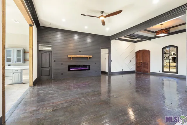 $695,000 | 36267 Bluff Heritage Avenue, Geismar, LA 70734