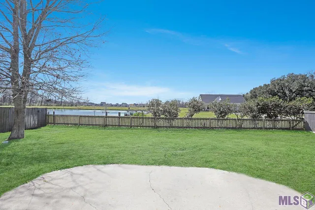 $695,000 | 36267 Bluff Heritage Avenue, Geismar, LA 70734