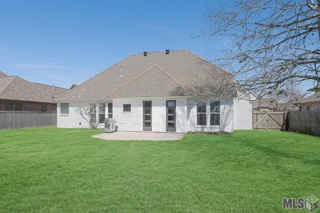 $695,000 | 36267 Bluff Heritage Avenue, Geismar, LA 70734