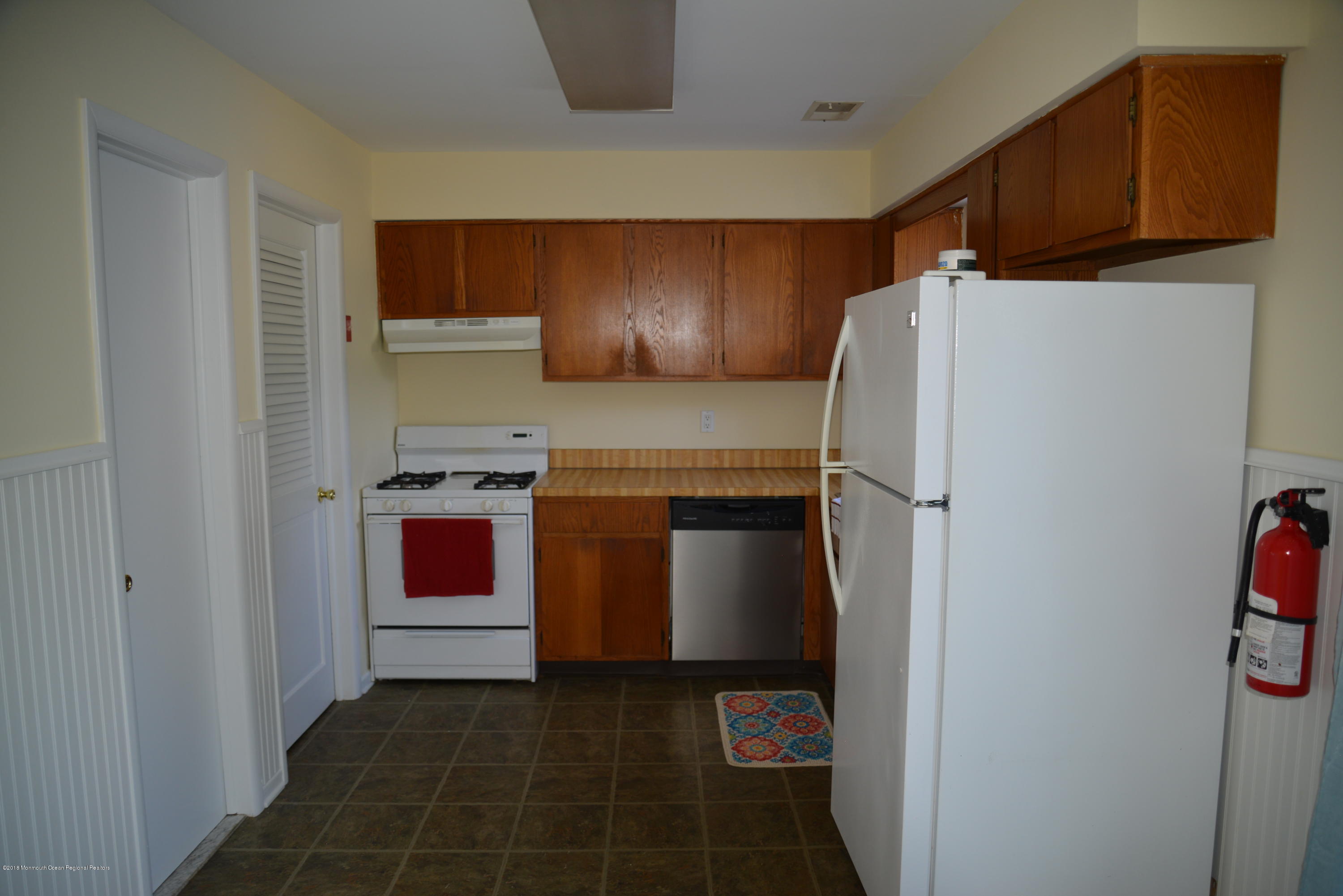 290 Greenwood Loop Road Brick, NJ 08724 - Photo 5 of 17 E Kitchen 1