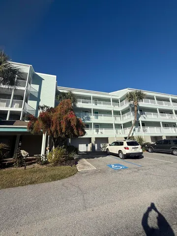 $455,000 | 133 Marsh View, Charleston, SC 29412