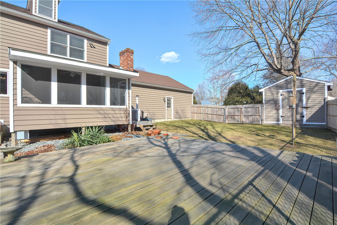 16 Duffield Road Bristol, RI 02809 - Photo 44 of 50