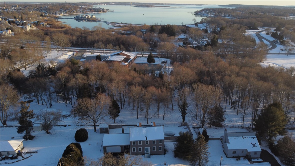 16 Duffield Road Bristol, RI 02809 - Photo 47 of 50
