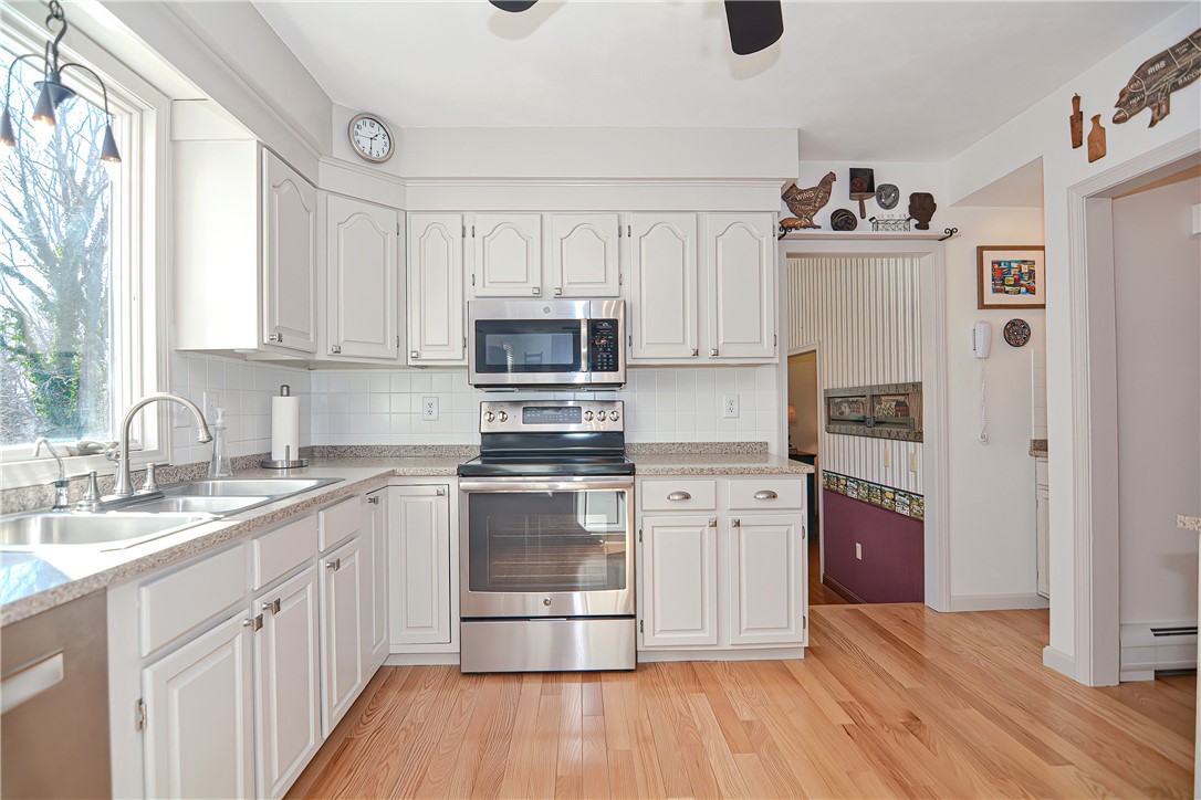 16 Duffield Road Bristol, RI 02809 - Photo 6 of 50