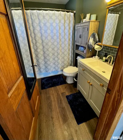 $365,000 | 18730 North Il Highway, Cuba, IL 61427