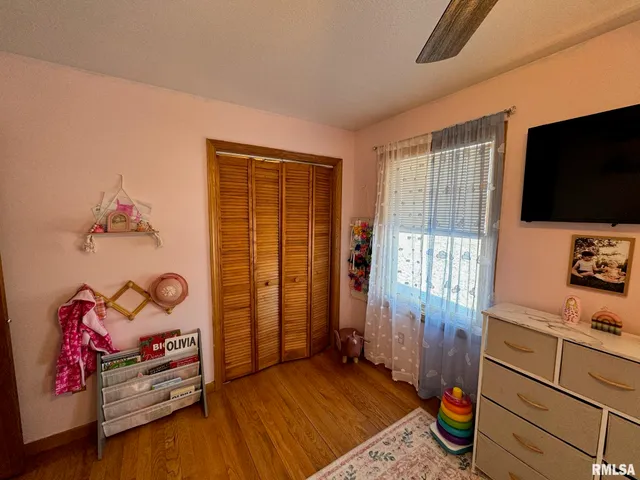 $365,000 | 18730 North Il Highway, Cuba, IL 61427