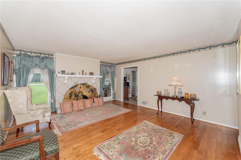 4778 Huntsman Bend Decatur, GA 30034 - Photo 5 of 30