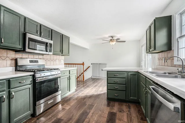 $317,500 | 55799 Rooster Lane, Osceola, IN 46561