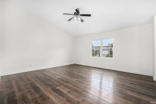 $317,500 | 55799 Rooster Lane, Osceola, IN 46561