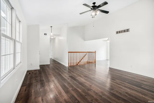 $317,500 | 55799 Rooster Lane, Osceola, IN 46561