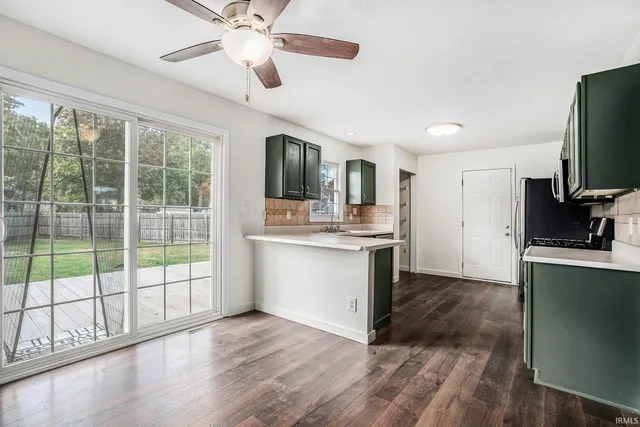 $317,500 | 55799 Rooster Lane, Osceola, IN 46561