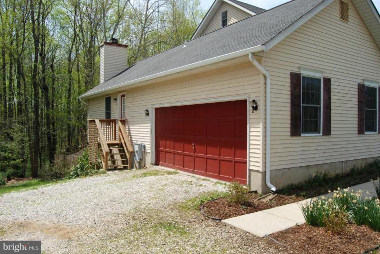 1162 Bacon Ridge Road Crownsville, MD 21032 - Photo 9 of 30 Garage 1