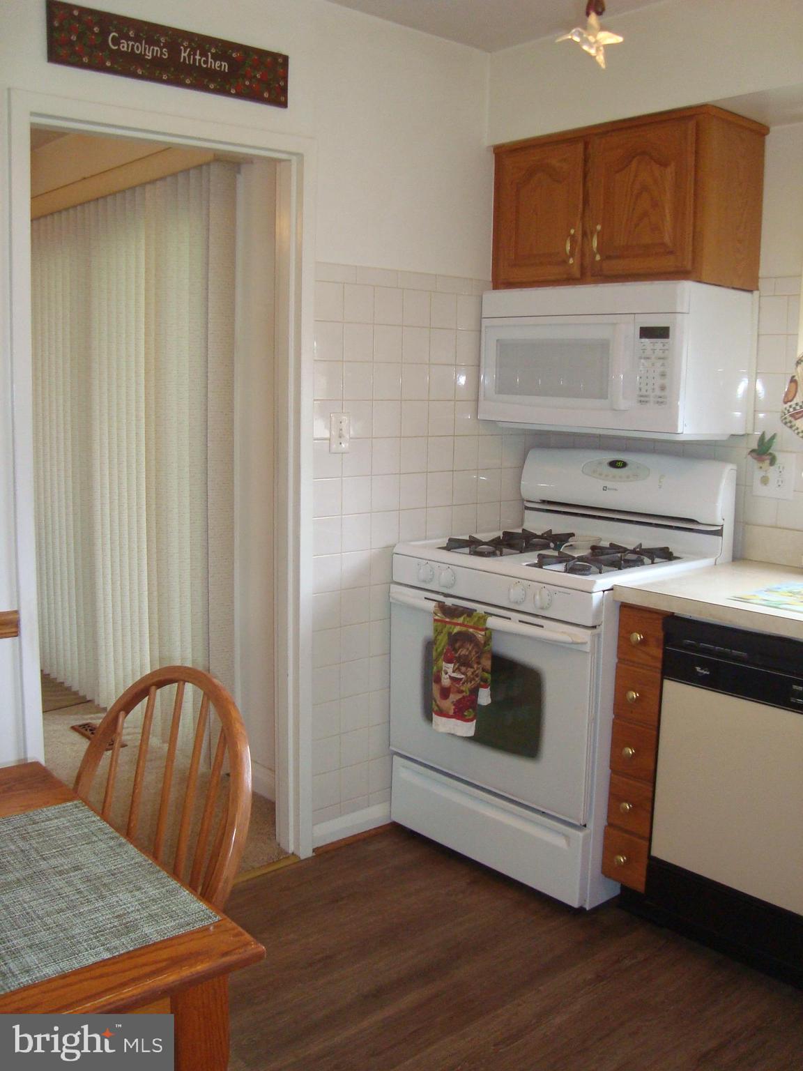8409 Kings Ridge Road Parkville, MD 21234 - Photo 13 of 23 Kitchen