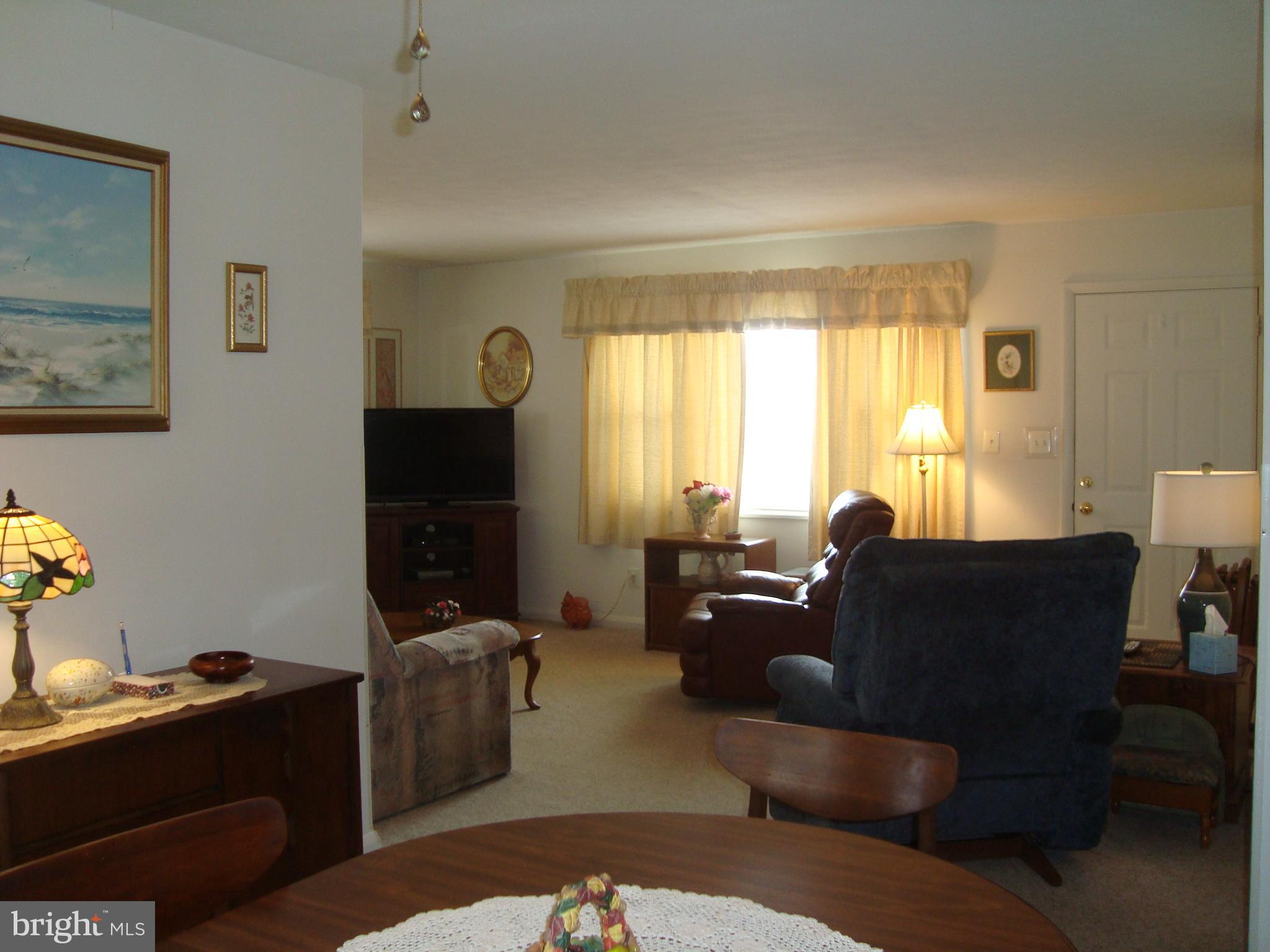 8409 Kings Ridge Road Parkville, MD 21234 - Photo 8 of 23 Dining Room to Living Room