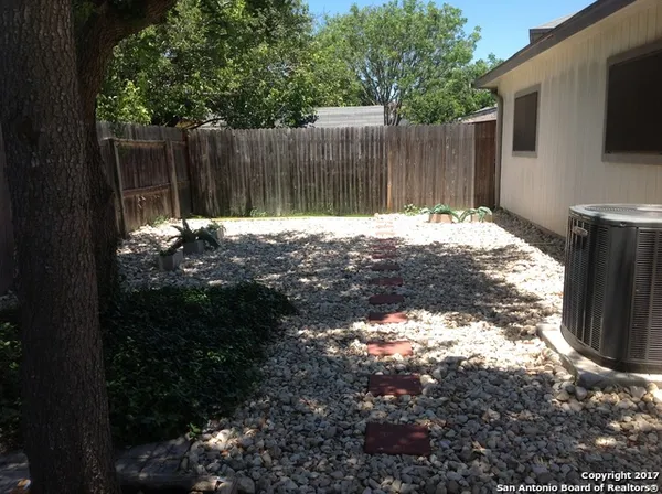 $1,545 | 7631 Heathridge, San Antonio, TX 78250