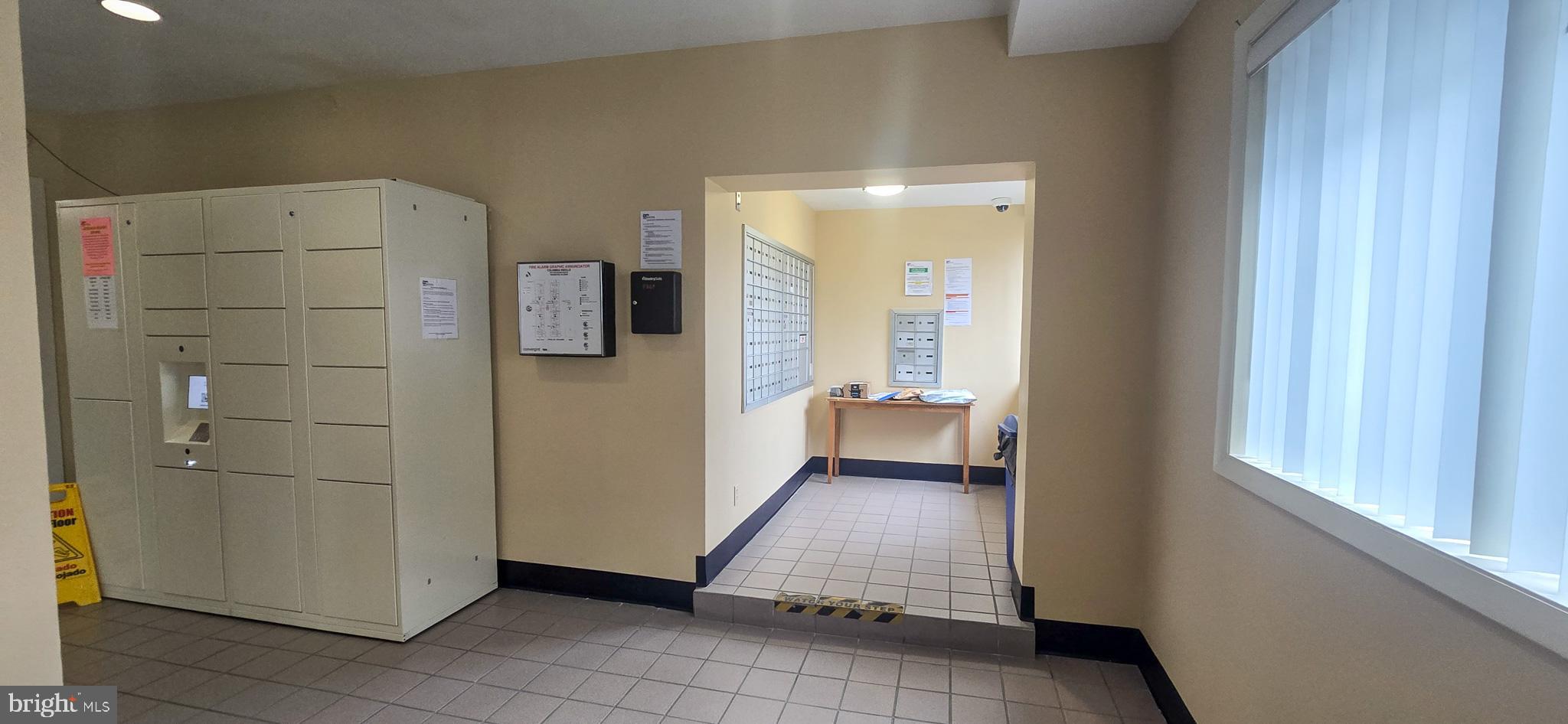 5111 8th Road South, Unit 2 Arlington, VA 22204 - Photo 2 of 17