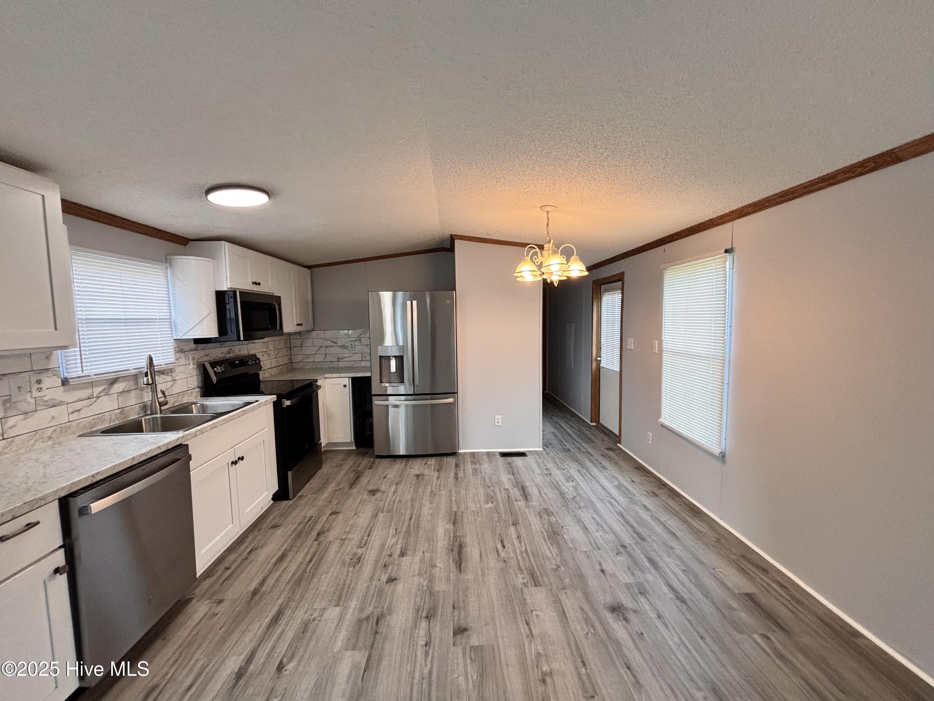 135 Heart Pine Lane Clinton, NC 28328 - Photo 6 of 17 IMG_7086