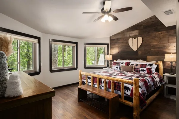 $799,999 | 41250 Kokanee Avenue, Shaver Lake, CA 93664