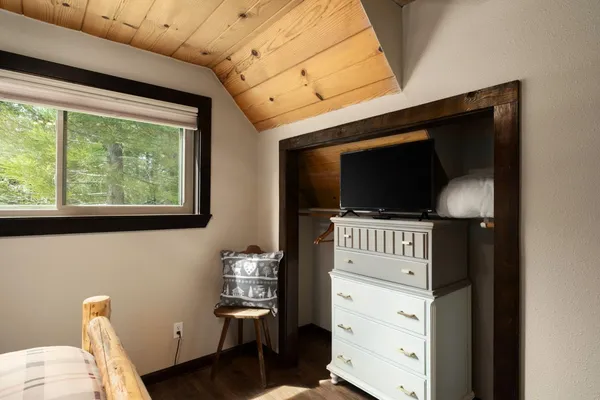 $799,999 | 41250 Kokanee Avenue, Shaver Lake, CA 93664