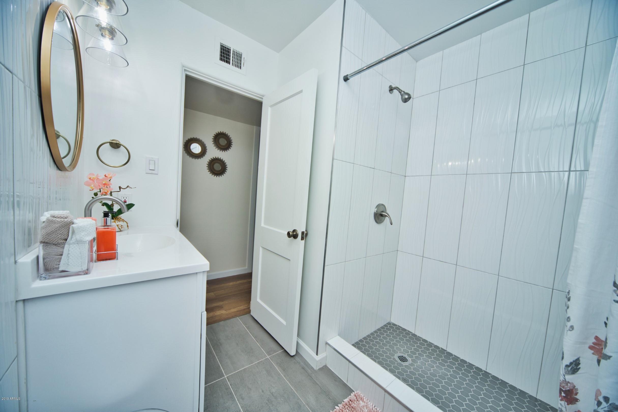 3733 East Coronado Road Phoenix, AZ 85008 - Photo 27 of 37 10 (Custom)