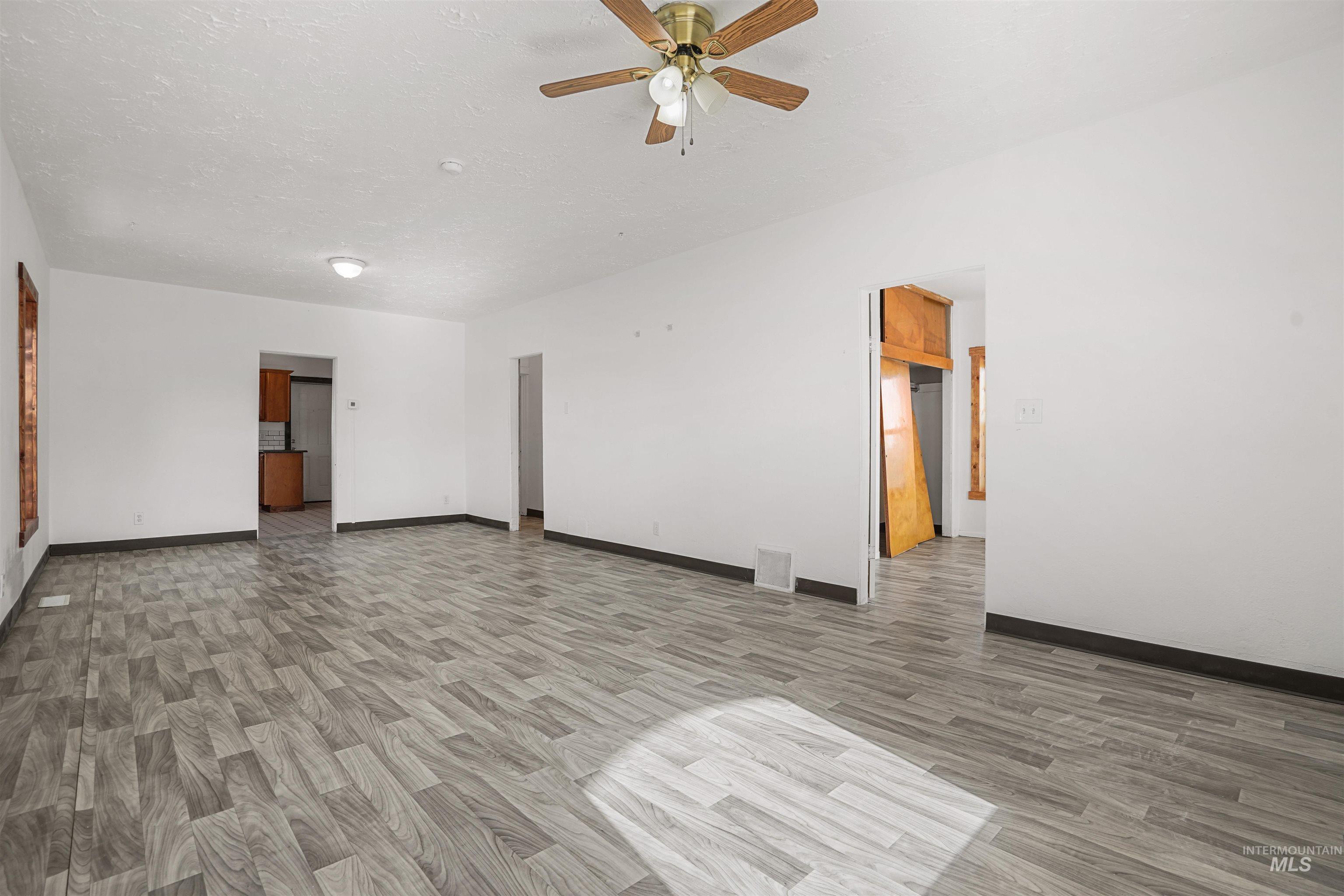 206 East 8th Street Rupert, ID 83350 - Photo 5 of 29