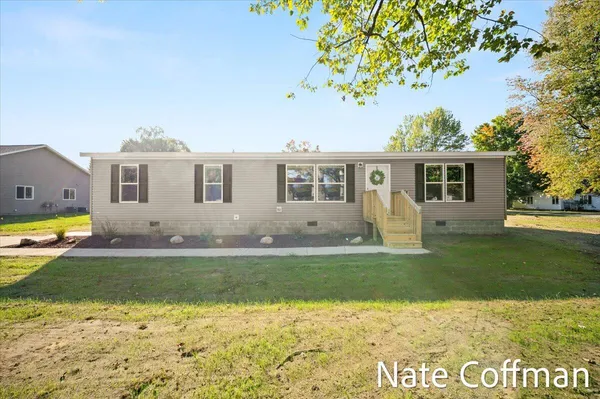 $254,900 | 326 Willow Street, Howard City, MI 49329