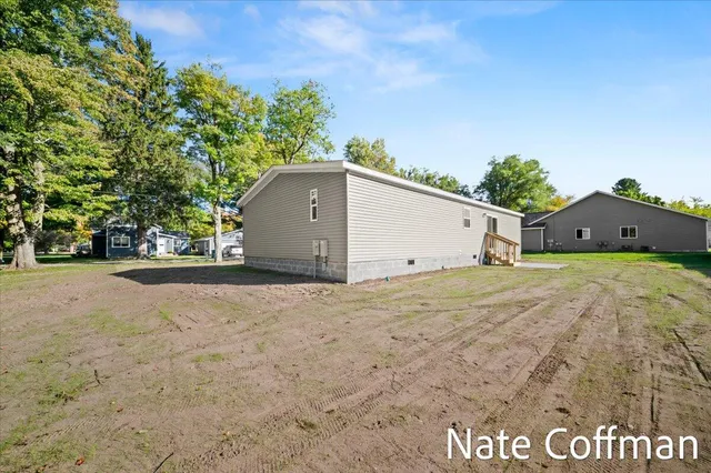 $254,900 | 326 Willow Street, Howard City, MI 49329