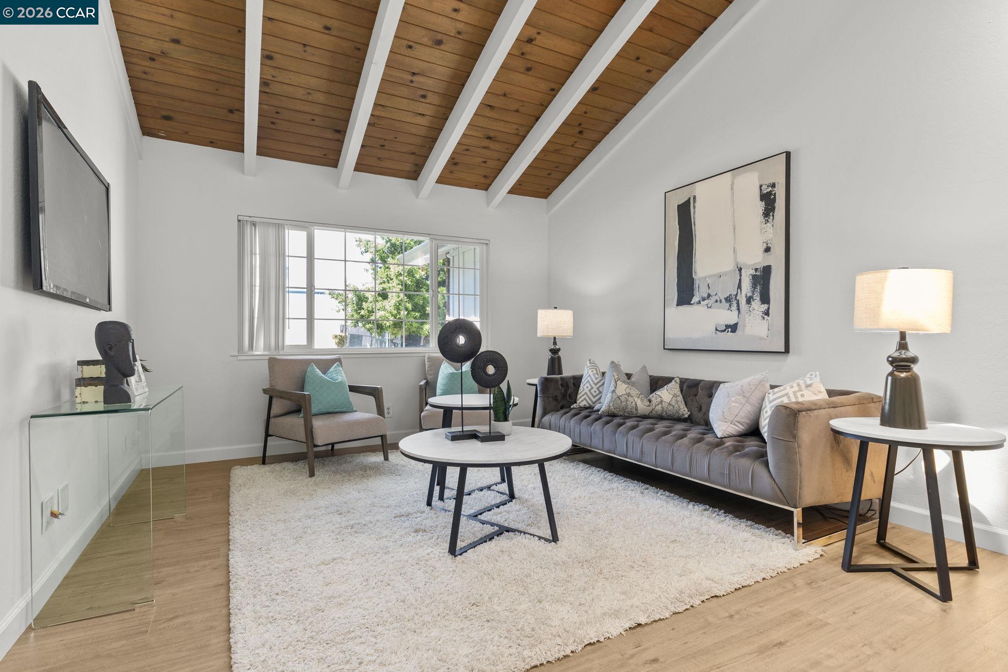 7527 Blue Fox Way San Ramon, CA 94583 - Photo 12 of 60