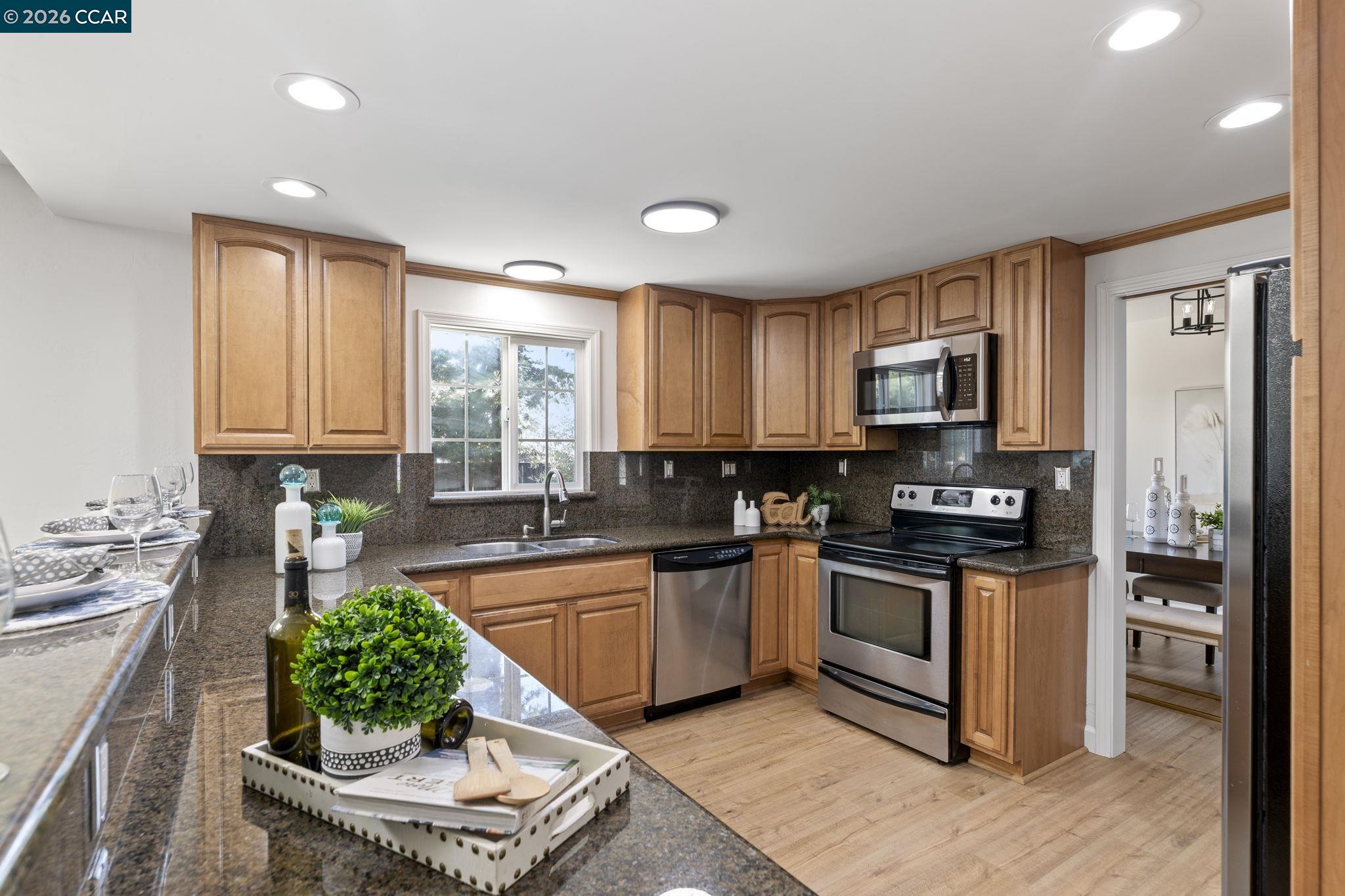 7527 Blue Fox Way San Ramon, CA 94583 - Photo 34 of 60