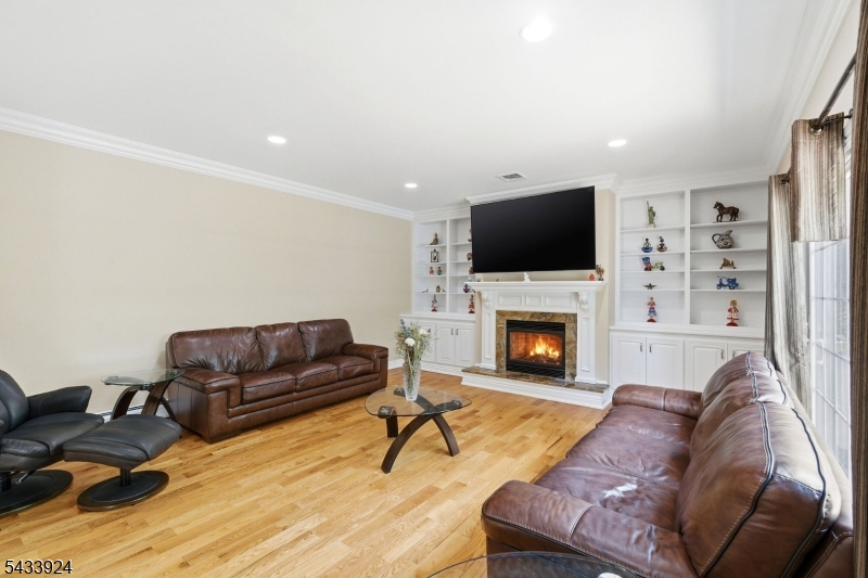 42 Spring Valley Road Montvale, NJ 07645 - Photo 14 of 50