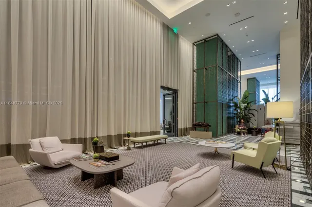 $1,025,000 | 801 South Miami Avenue, Unit 3504, Miami, FL 33131