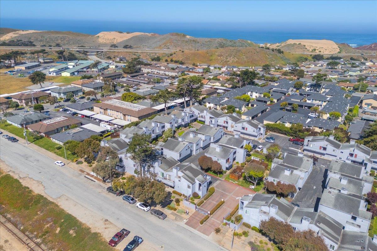 3095 Marina Drive, Unit 2 Marina, CA 93933 - Photo 22 of 25 an aerial view of residential houses with outdoor space
