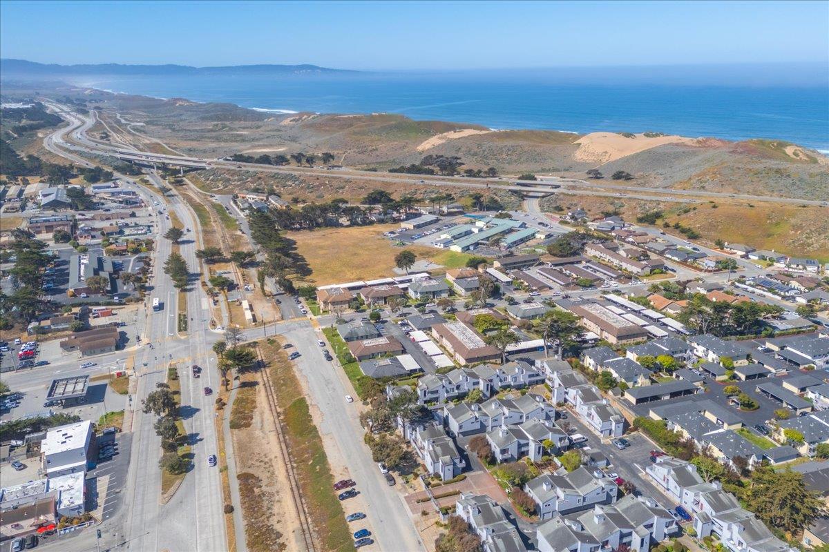 3095 Marina Drive, Unit 2 Marina, CA 93933 - Photo 5 of 25 an aerial view of residential building with an ocean