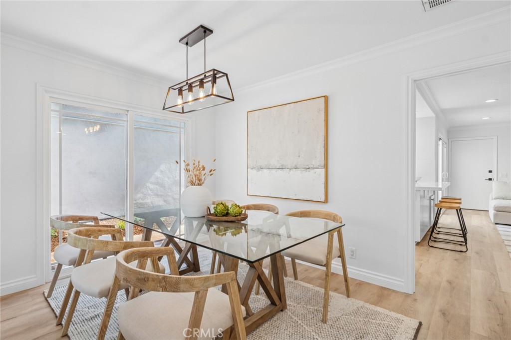 76 Racing Wind Irvine, CA 92614 - Photo 5 of 29