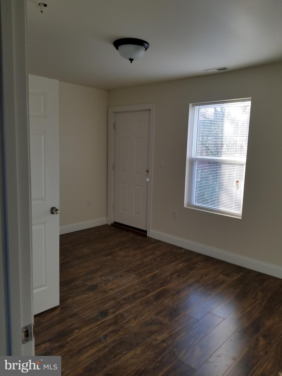 2109 R Street Southeast Washington, DC 20020 - Photo 4 of 7 Interior (General)