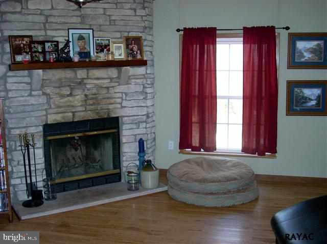 557 Rocky Ridge Road Spring Grove, PA 17362 - Photo 8 of 22