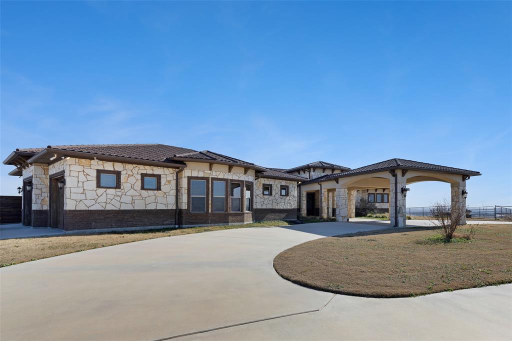 353 County Road 2510 Decatur, TX 76234 - Photo 6 of 40