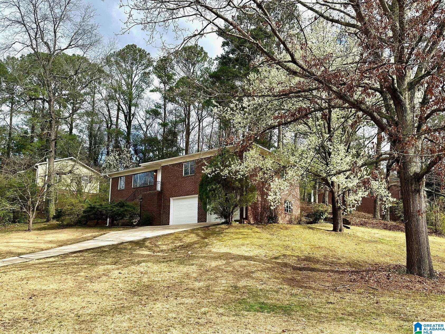 8701 Valley Brook Road Birmingham, AL 35206 - Photo 2 of 26
