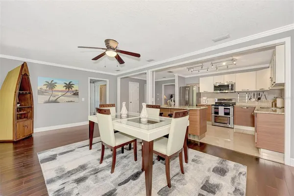 $5,500 | 1894 Loma Linda Street, Sarasota, FL 34239