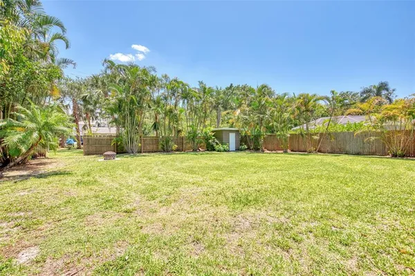 $5,500 | 1894 Loma Linda Street, Sarasota, FL 34239