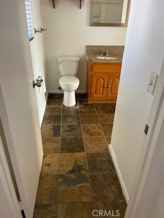 $2,900 | 22003 Belshire Avenue, Unit 9, Hawaiian Gardens, CA 90716