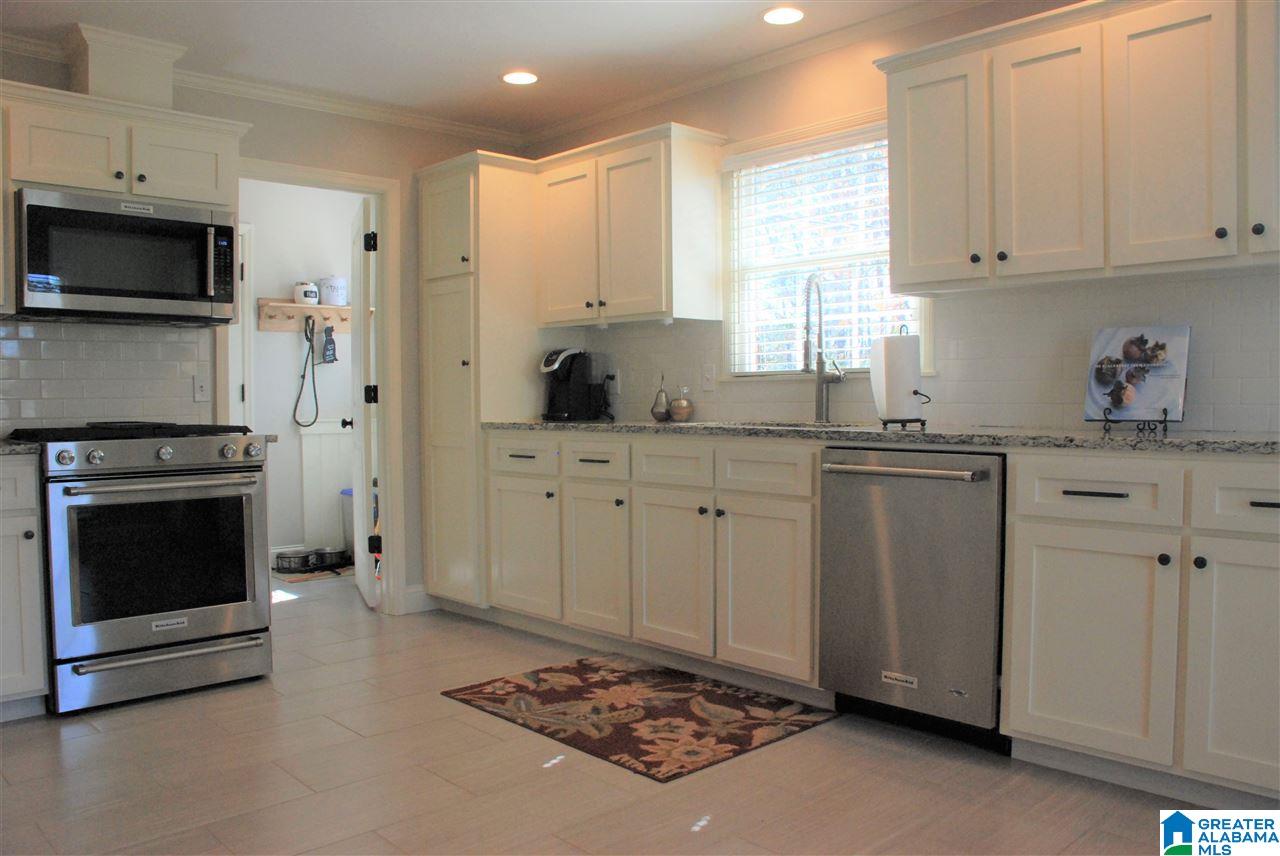4531 Old Caldwell Mill Road Birmingham, AL 35242 - Photo 2 of 37