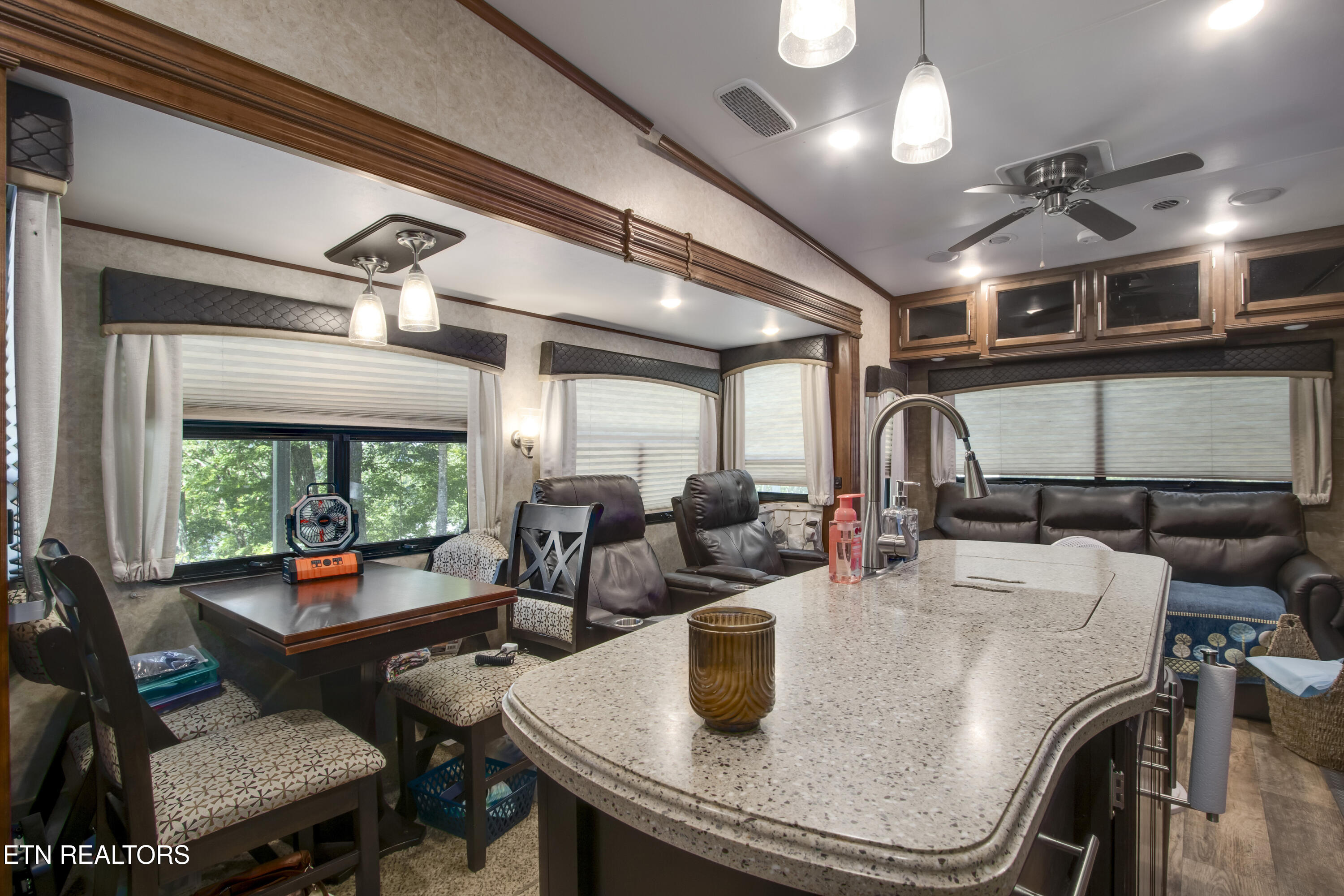 230 Cunningham Drive Decatur, TN 37322 - Photo 8 of 29 08_CunninghamDrive_230_FifthWheelLiving-