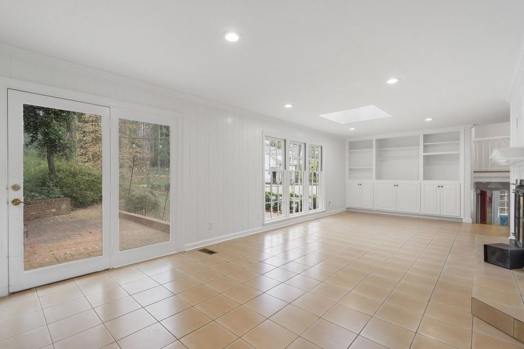 439 Broadland Road Northwest Atlanta, GA 30342 - Photo 26 of 73