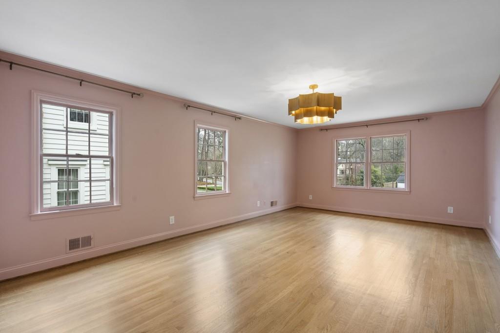 439 Broadland Road Northwest Atlanta, GA 30342 - Photo 33 of 73