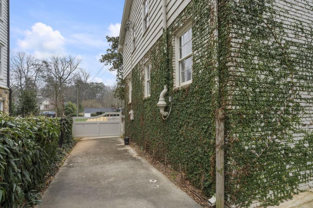 439 Broadland Road Northwest Atlanta, GA 30342 - Photo 67 of 73