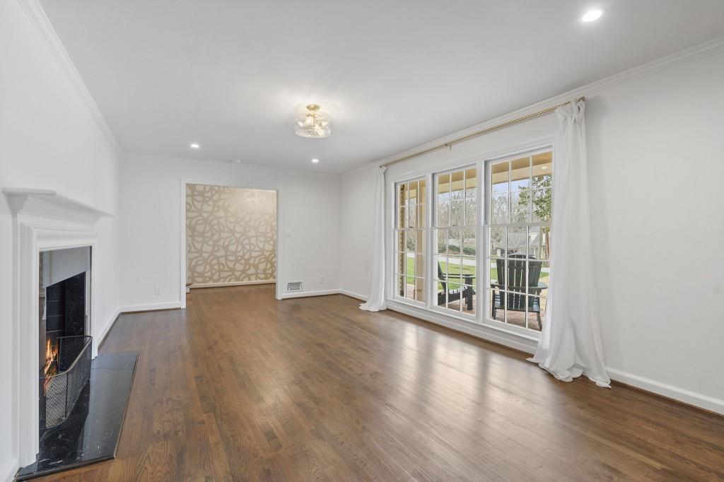 439 Broadland Road Northwest Atlanta, GA 30342 - Photo 7 of 73